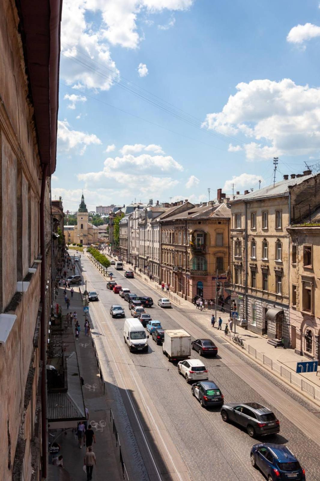 Royal Vip Apartment On Gorodotska 31 Лвив Екстериор снимка